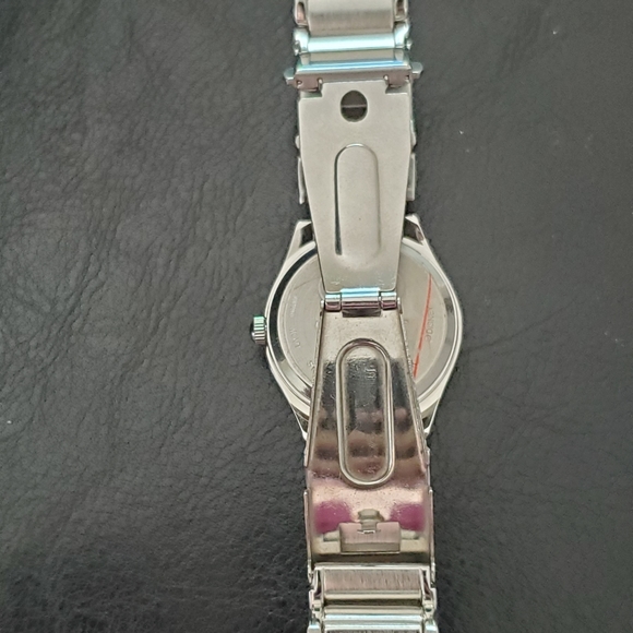 Disney watch - Picture 3 of 6